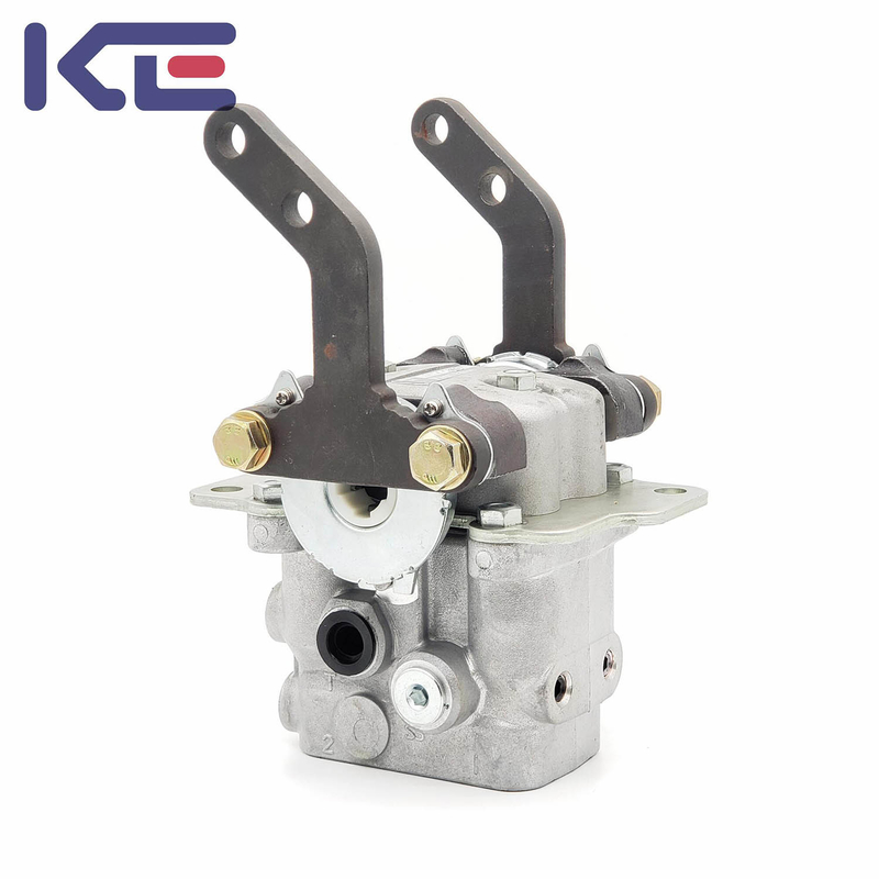 Excavator Spare Parts Hydraulic Foot Pedal Valve For PC60-8 PC60 PC120